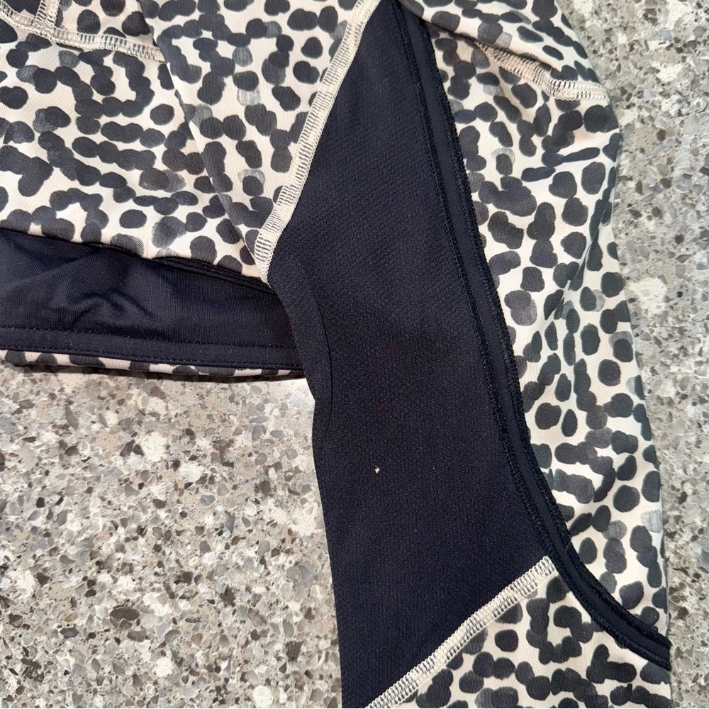Lululemon Pedal To The Medal 7/8 Tight *Full-On Luxtreme - Size 4 🌟👟 - Picture 14 of 14